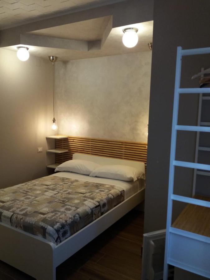 A.J. B&B Lesina Bagian luar foto