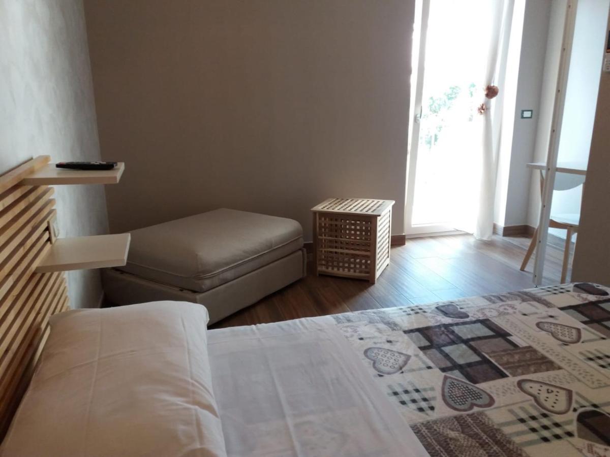 A.J. B&B Lesina Bagian luar foto
